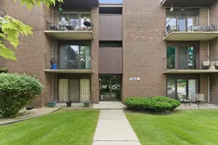 12823 S Kenneth Ave, Alsip, IL 60803 - Photo 1