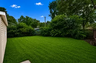 413 Fairfield Dr, Island Lake, IL 60042 - Photo 30