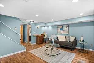 1054 Oakview Dr, Wheaton, IL 60187 - Photo 26