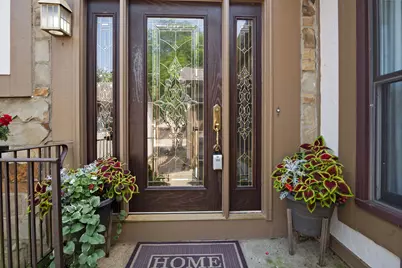 1054 Oakview Drive, Wheaton, IL 60187 - Photo 2