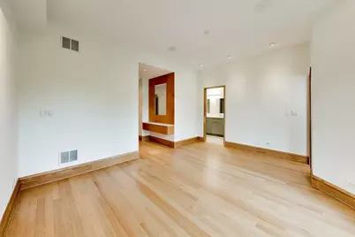 3752 N Wayne Avenue, Chicago, IL 60613 - Photo 16