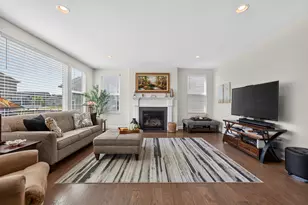 3344 Empress Dr, Naperville, IL 60564 - Photo 6