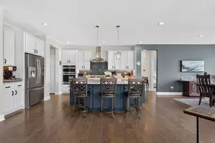3344 Empress Dr, Naperville, IL 60564 - Photo 8