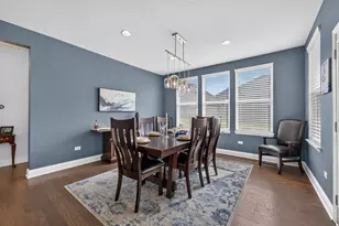 3344 Empress Dr, Naperville, IL 60564 - Photo 14