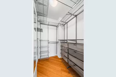653 N Kingsbury Street #2402, Chicago, IL 60654 - Photo 12