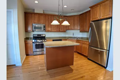 385 Bradbury Lane, Bartlett, IL 60103 - Photo 8