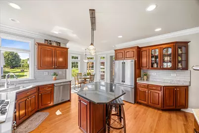 4N796 West Woods Court, Saint Charles, IL 60175 - Photo 10