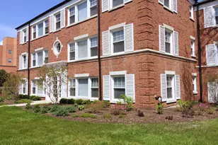 837 Mulford St, Evanston, IL 60202 - Photo 8