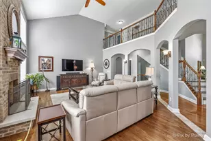 5226 Greenshire Cir, Lake in the Hills, IL 60156 - Photo 18
