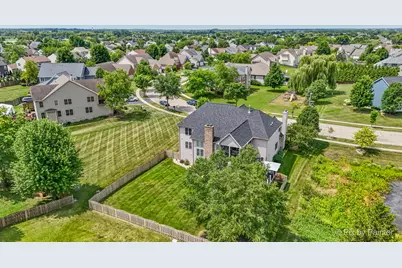 5226 Greenshire Circle, Lake in the Hills, IL 60156 - Photo 72