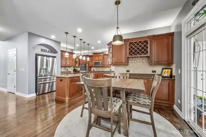 5226 Greenshire Circle, Lake in the Hills, IL 60156 - Photo 14