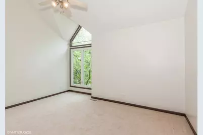 954 Black Walnut Drive, Sugar Grove, IL 60554 - Photo 14