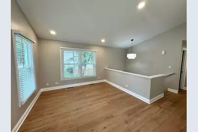 3816 Illinois Street, Crystal Lake, IL 60014 - Photo 4