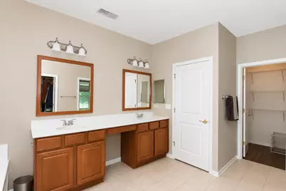 13453 E Grainery Lane, Huntley, IL 60142 - Photo 24