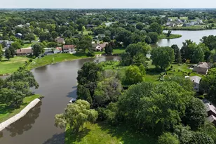 33925 N Fischer Dr, Ingleside, IL 60041 - Photo 4