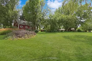 33925 N Fischer Dr, Ingleside, IL 60041 - Photo 18