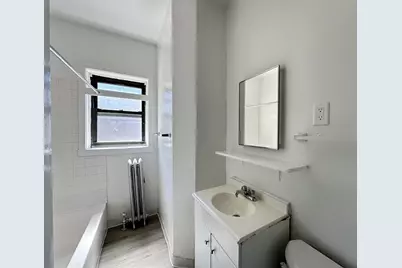 931.5 W Sunnyside Avenue #2E, Chicago, IL 60640 - Photo 18