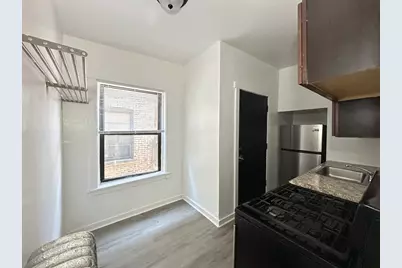 931.5 W Sunnyside Avenue #2E, Chicago, IL 60640 - Photo 6