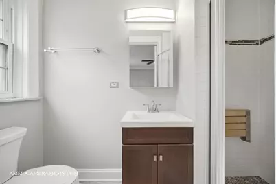 6807 S Paxton Avenue #1, Chicago, IL 60649 - Photo 16