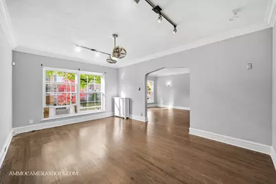 6807 S Paxton Avenue #1, Chicago, IL 60649 - Photo 14