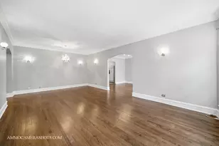 6807 S Paxton Ave, Chicago, IL 60649 - Photo 6