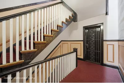 6807 S Paxton Avenue #1, Chicago, IL 60649 - Photo 2