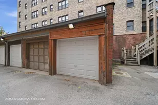6807 S Paxton Ave, Chicago, IL 60649 - Photo 20