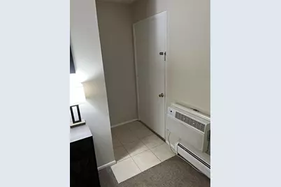 2404 Algonquin Road #5, Rolling Meadows, IL 60008 - Photo 8
