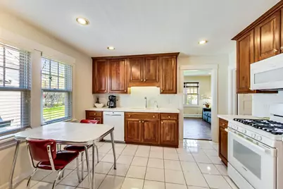 1223 Ridgewood Drive, Highland Park, IL 60035 - Photo 8