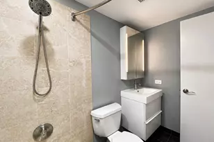 621 N Briar Hill Ln, Addison, IL 60101 - Photo 22
