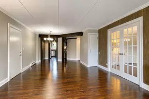 621 N Briar Hill Ln, Addison, IL 60101 - Photo 2