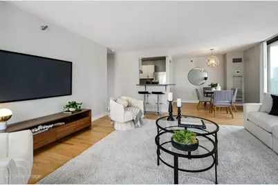 70 W Huron Street #1602, Chicago, IL 60654 - Photo 6