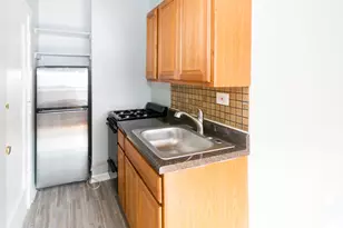 4602 N Beacon St, Chicago, IL 60640 - Photo 4