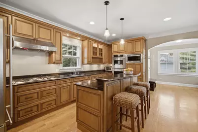 1308 Edgewood Road, Lake Forest, IL 60045 - Photo 12