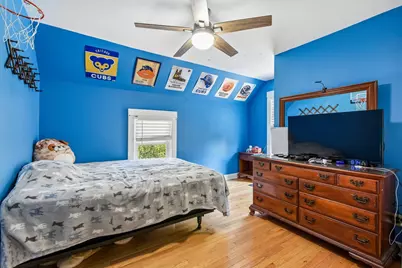 35 W Elm Avenue, Roselle, IL 60172 - Photo 26