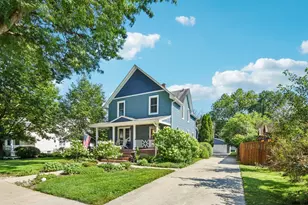 35 W Elm Ave, Roselle, IL 60172 - Photo 2