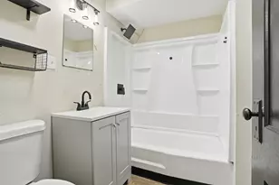 7611 S Green St, Chicago, IL 60620 - Photo 6