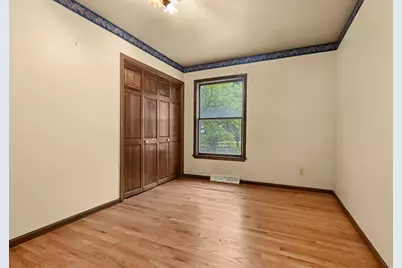 21810 Pleasant Grove Road, Marengo, IL 60152 - Photo 18