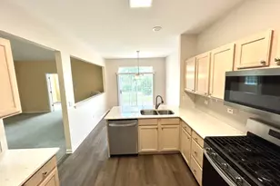 21562 Victory Lake Way, Crest Hill, IL 60403 - Photo 16