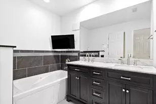1176 Scott Ct, Carol Stream, IL 60188 - Photo 8