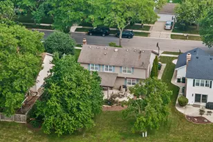 2107 Wheeler St, Woodridge, IL 60517 - Photo 32