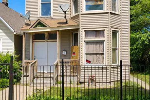 4224 W Maypole Ave, Chicago, IL 60624 - Photo 1