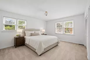 9522 Lawler Ave, Skokie, IL 60077 - Photo 14