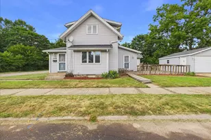 2335 Burton St, Rockford, IL 61103 - Photo 2