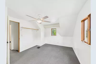 2335 Burton Street, Rockford, IL 61103 - Photo 20