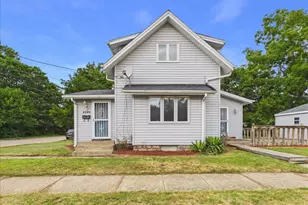 2335 Burton St, Rockford, IL 61103 - Photo 1