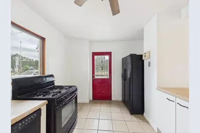 2335 Burton Street, Rockford, IL 61103 - Photo 16