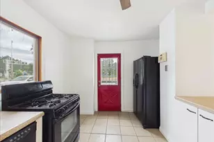 2335 Burton St, Rockford, IL 61103 - Photo 16
