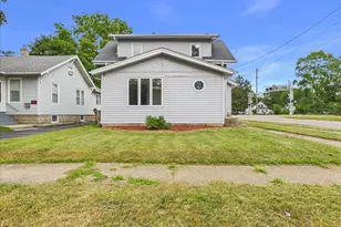 2335 Burton St, Rockford, IL 61103 - Photo 32