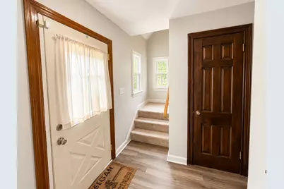 325 Oak Knolls Avenue, Rockford, IL 61107 - Photo 4
